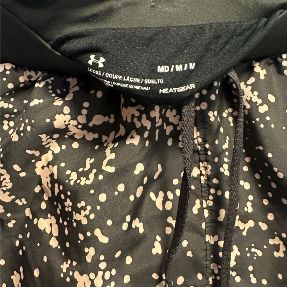 Under Armour black and pink/peach Women's Shorts - Picture 5 of 5
